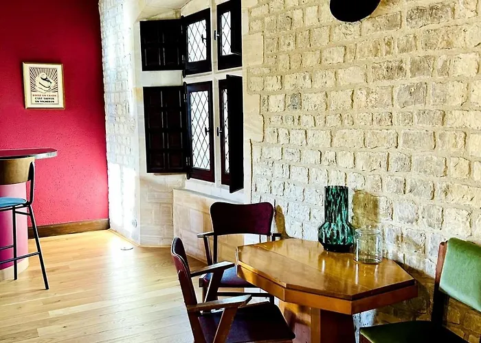 בית נופש La Maitrise A באיו